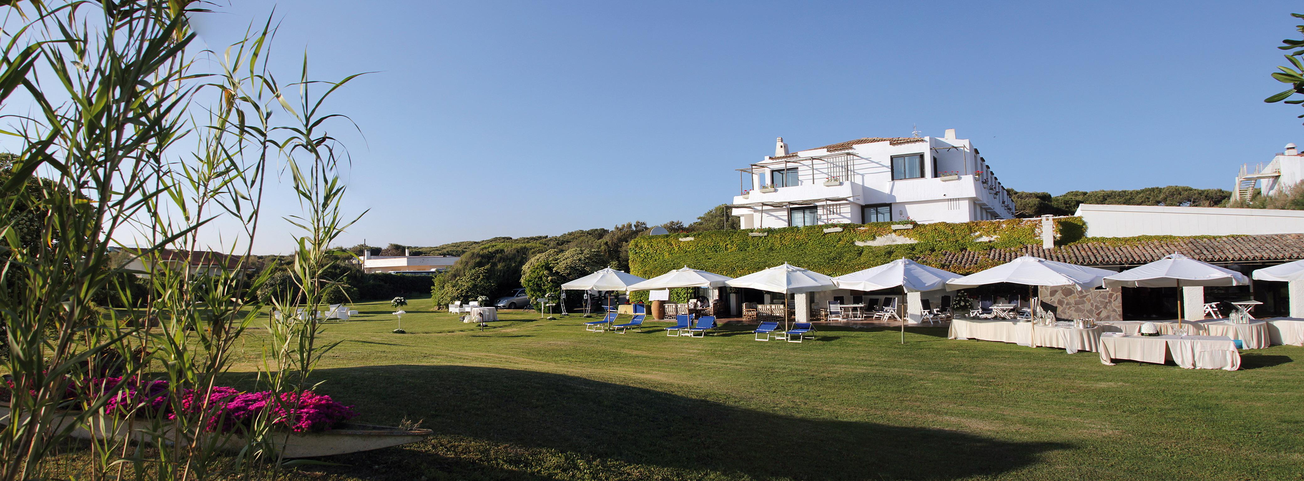 Hotel Della Baia Baia Domizia Exterior photo