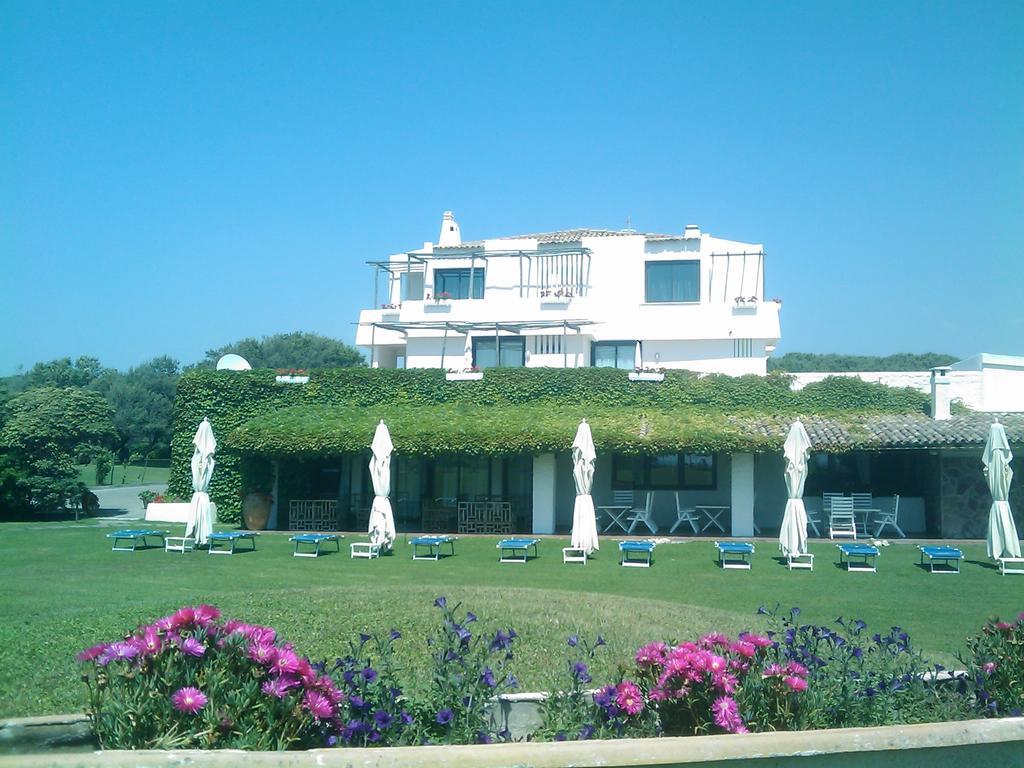 Hotel Della Baia Baia Domizia Exterior photo
